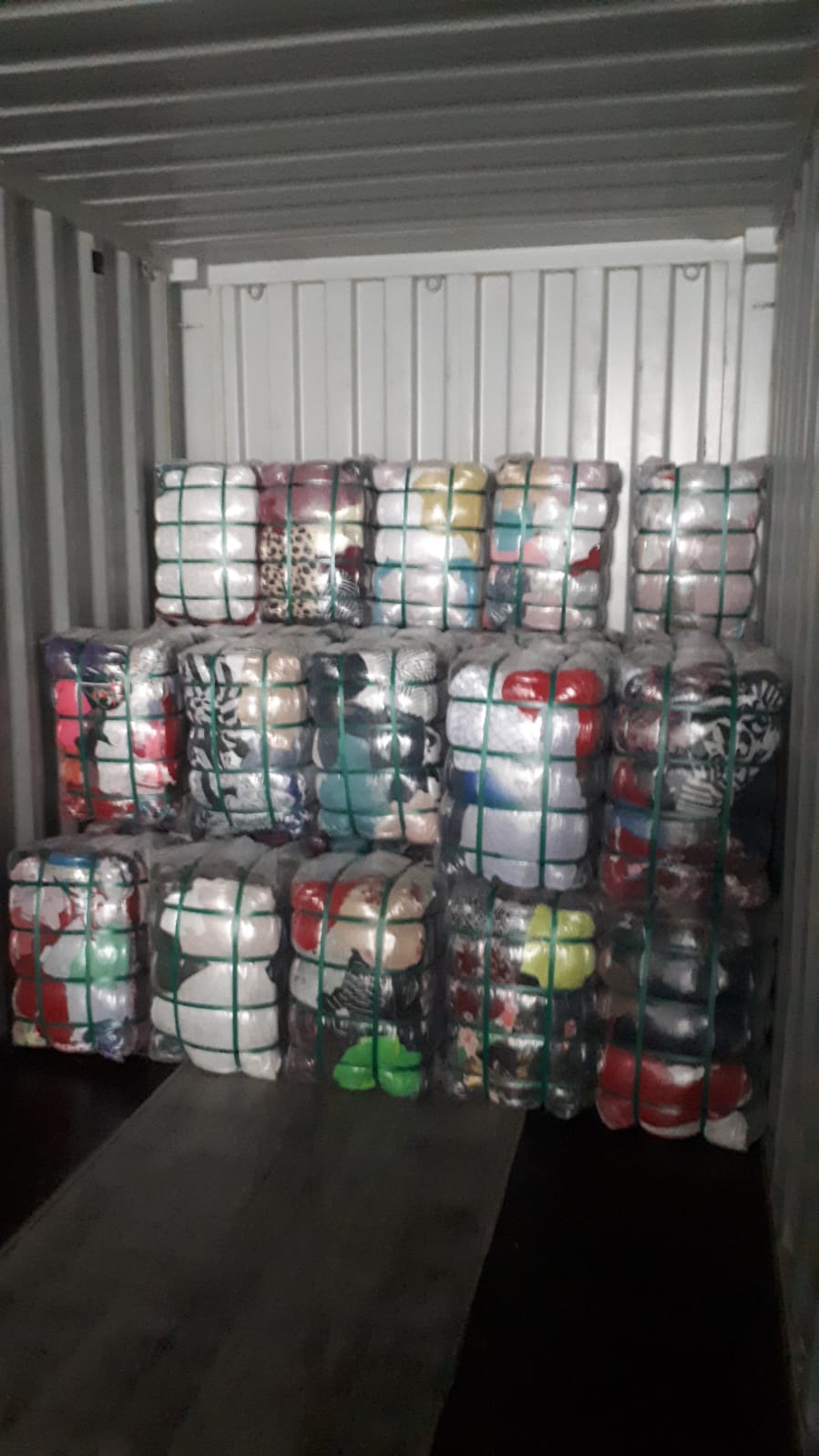 Europe used clothing export wholesale market
